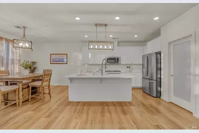 7678 Wildrose Way, Rohnert Park, CA 94928 - Photo 9