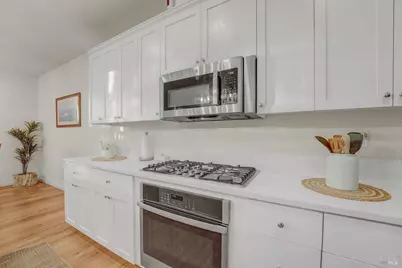 7678 Wildrose Way, Rohnert Park, CA 94928 - Photo 37