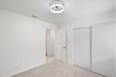 2454 Vista Grande, Fairfield, CA 94534 - Photo 23