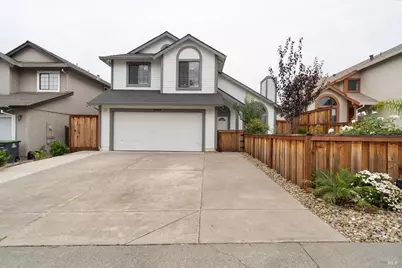 2454 Vista Grande, Fairfield, CA 94534 - Photo 3