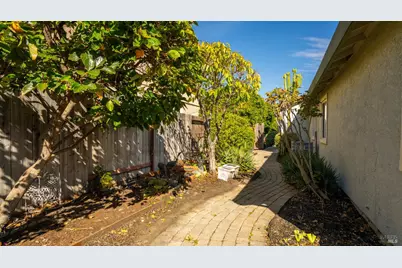 3295 Lagunita Circle, Fairfield, CA 94533 - Photo 49