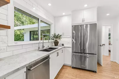 50 Quisisana Drive, Kentfield, CA 94904 - Photo 13