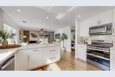 4869 Fairway Drive, Rohnert Park, CA 94928 - Photo 15