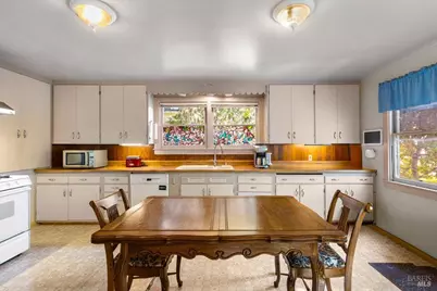 220 North Street, Healdsburg, CA 95448 - Photo 15