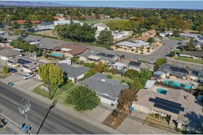 940 W A Street, Dixon, CA 95620 - Photo 37
