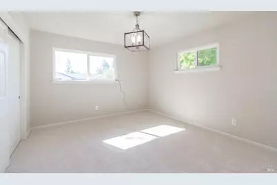 940 W A Street, Dixon, CA 95620 - Photo 17