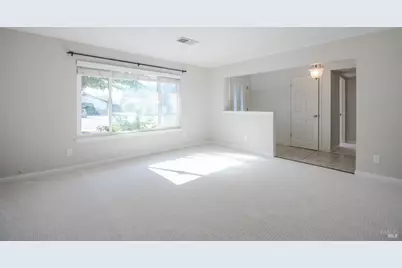 940 W A Street, Dixon, CA 95620 - Photo 5
