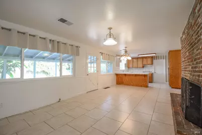 940 W A Street, Dixon, CA 95620 - Photo 9