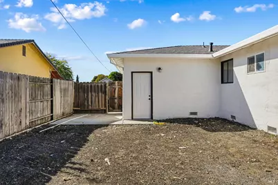 112 Gregory Street, Fairfield, CA 94533 - Photo 27