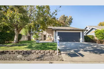 196 Marna Drive, Vacaville, CA 95687 - Photo 1