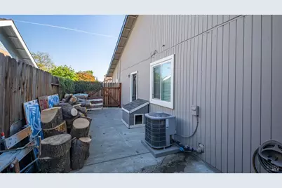 196 Marna Drive, Vacaville, CA 95687 - Photo 37