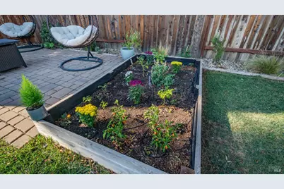 196 Marna Drive, Vacaville, CA 95687 - Photo 29