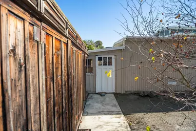 1228 Capuchino Avenue, Burlingame, CA 94010 - Photo 21