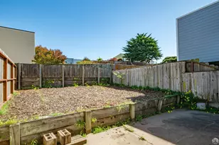 2210 39th Ave, San Francisco, CA 94116 - Photo 5