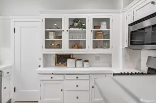 1257 Chestnut St, San Francisco, CA 94109 - Photo 15