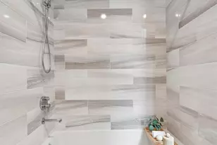 986 S Van Ness Ave, San Francisco, CA 94110 - Photo 15