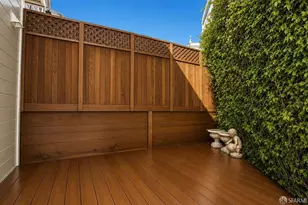 24 Bosworth St, San Francisco, CA 94112 - Photo 23