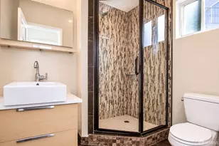 24 Bosworth St, San Francisco, CA 94112 - Photo 37