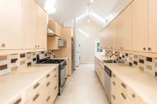 24 Bosworth St, San Francisco, CA 94112 - Photo 15
