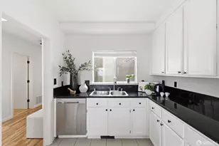 251 SE Byxbee St, San Francisco, CA 94132 - Photo 11