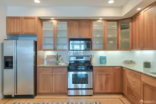 1601 Pacific Ave, San Francisco, CA 94109 - Photo 17