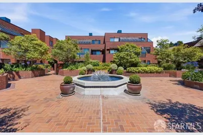 640 Davis Street #21, San Francisco, CA 94111 - Photo 45