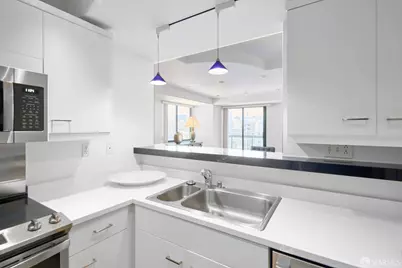 1 Daniel Burnham Court #816, San Francisco, CA 94109 - Photo 11