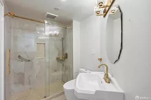 1 Daniel Burnham Ct, San Francisco, CA 94109 - Photo 27