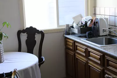 142 Montana Street, San Francisco, CA 94112 - Photo 3