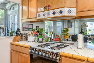 3828 23rd Street, San Francisco, CA 94114 - Photo 9