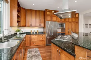 791 27th St, San Francisco, CA 94131 - Photo 17