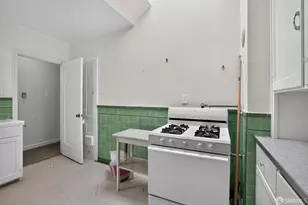 2047 Vicente St, San Francisco, CA 94116 - Photo 17