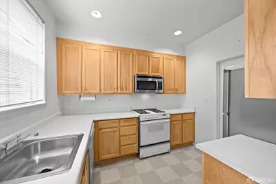 2080 S Delaware Street, San Mateo, CA 94403 - Photo 11