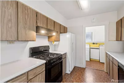 346 Staples Avenue, San Francisco, CA 94112 - Photo 13