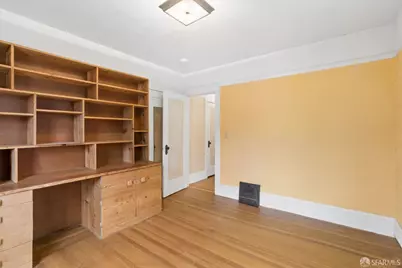 346 Staples Avenue, San Francisco, CA 94112 - Photo 23