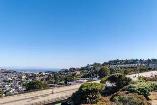976 Corbett Ave, San Francisco, CA 94131 - Photo 17