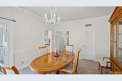 2551 Baker Street, San Francisco, CA 94123 - Photo 19