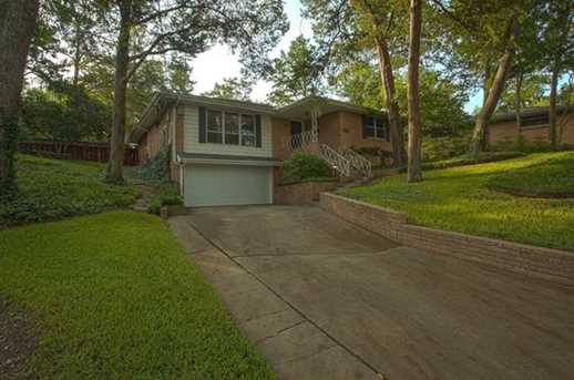 3818 holliday rd dallas tx 75224 mls 13933510 coldwell banker