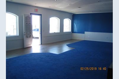 2394 W I 30 C Greenville Tx 75042 Mls 14224106 Coldwell Banker 2394 W I 30 C Greenville Tx 75042