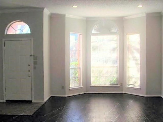 1401 Auburn Pl, Plano TX  75093-5049 exterior