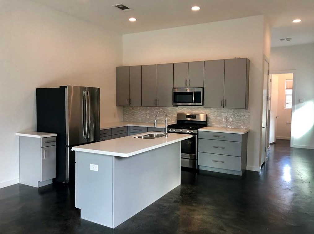 805 Melba St, Dallas TX  75208-4914 exterior