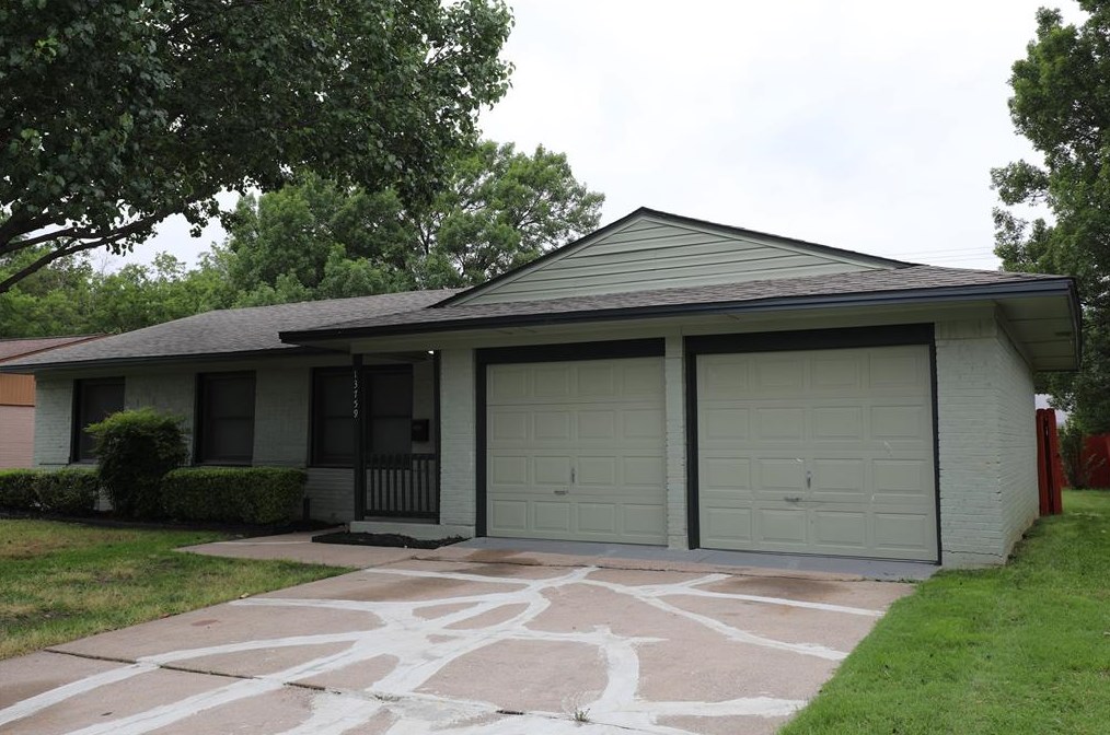 13759 Heartside Pl, Dallas TX  75234-4824 exterior