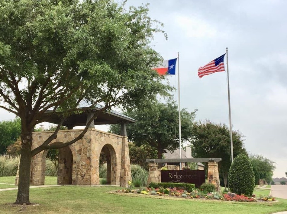 6308 Canyon Crest Dr, Mckinney TX  75071-4698 exterior
