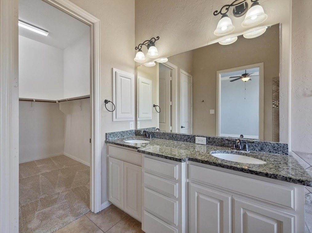6308 Canyon Crest Dr, Mckinney TX  75071-4698 exterior
