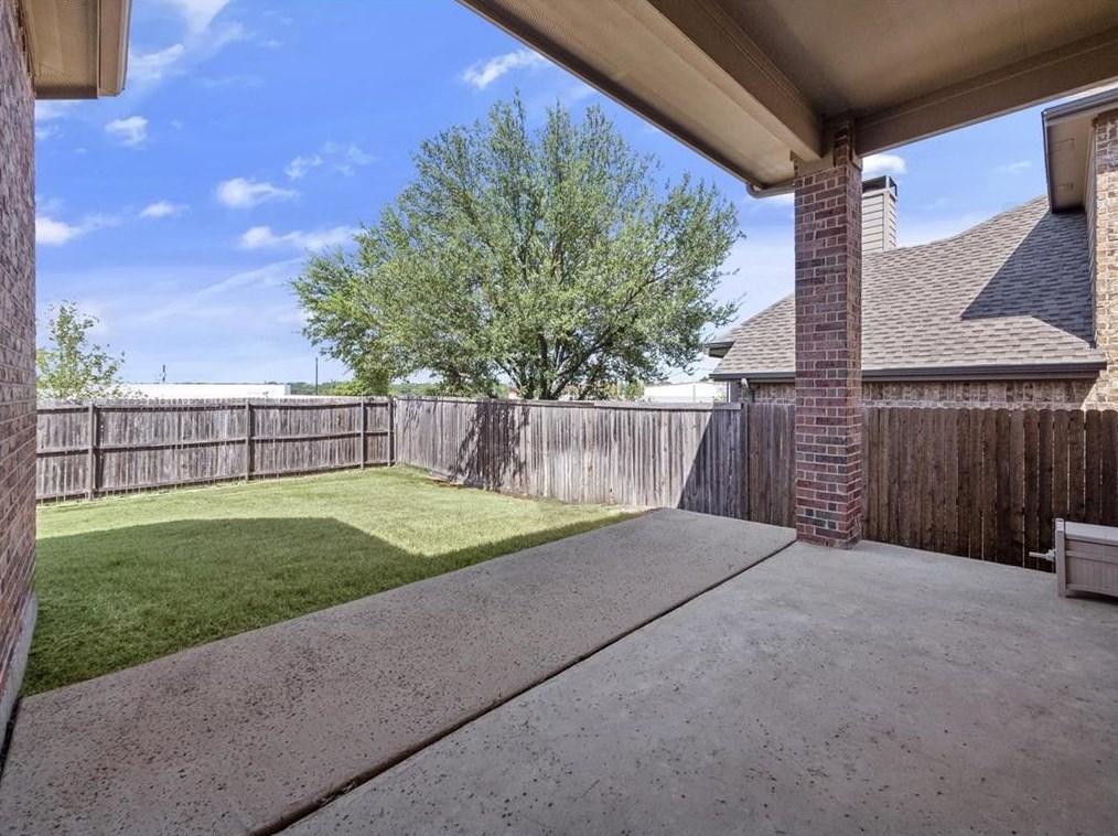 6308 Canyon Crest Dr, Mckinney TX  75071-4698 exterior