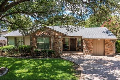 9421 Thornberry Lane - Photo 1