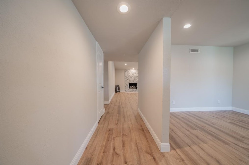 3202 Lindbergh Dr, Dallas TX  75228-5439 exterior