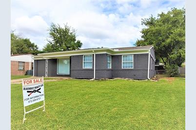 4760 Salem Drive - Photo 1