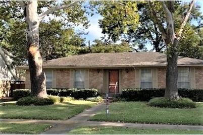 1312 Lexington Drive - Photo 1