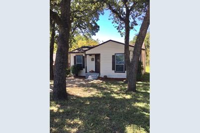 1310 Mayo Street - Photo 1